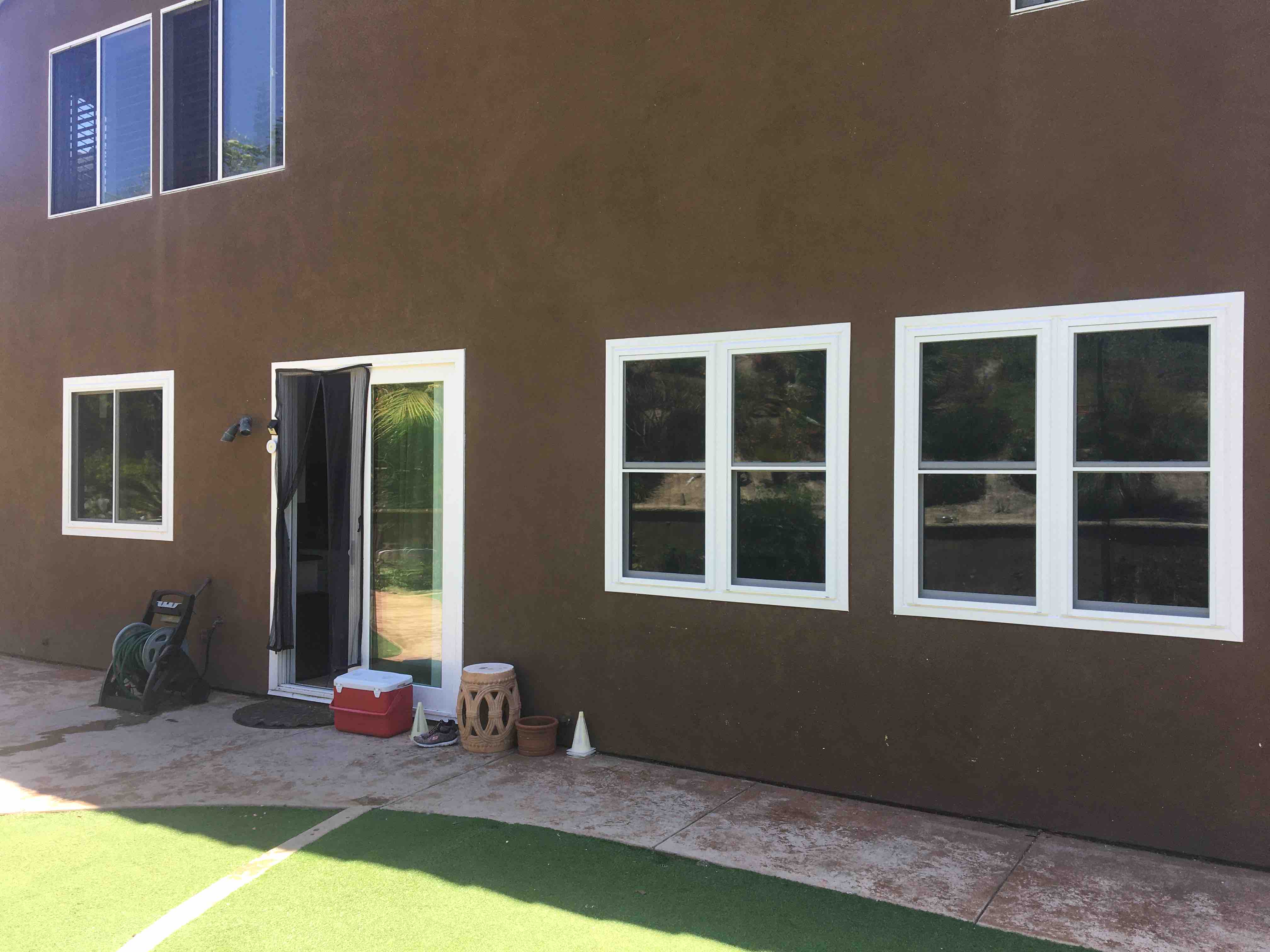 new energy saving vinyl windows for apartments